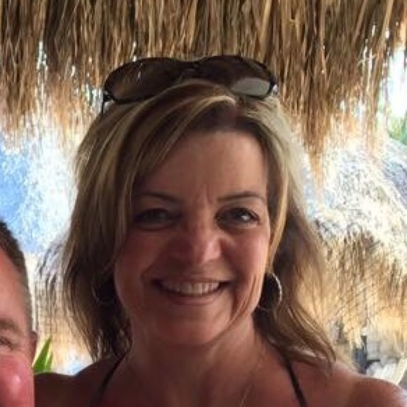 Meet your Posher, Laurie - Picture 1 of 1